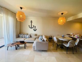 Spacious Oceanfront 2BR Marien Resort 214 - 4