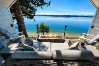 Breezy Point Retreat - 8