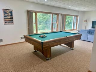 Waterfront Lakehouse Near Pictured Rocks Sleeps 12 Kayaks Game Room - 4