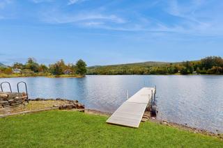 Serenity by the lake - 8