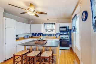 Maplewood Manor - 2