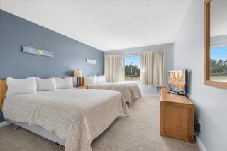 2 Bedroom Family Suite Condo with King Bed - Sleeps 8 - Pool and Hot Tub - 7
