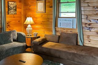 Whispering Pines Retreat - 3