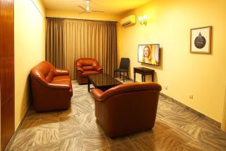 Room in Diplomatic Enclave l Walking distance to US Embassy - 8