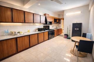 Room in Diplomatic Enclave l Walking distance to US Embassy - 5