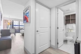 Ocean View Double Queen Suite! - Schooner at Compass Cove 243 - 1