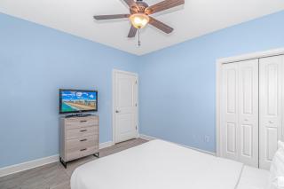 Spacious 4 Bedroom House-2 Blocks From the Ocean-2185 Sanibel Court! - 3