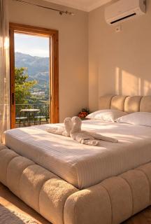 Elis Villa Berat - 1