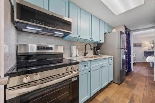 Beautifully Updated Direct Oceanfront King Suite - Monterey Bay 1035 - Sleeps 6 Guests! - 9