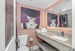 Immaculate Ocean View Double Queen Suite! Beautifully Upgraded!-Grande Cayman Unit 316 - 1