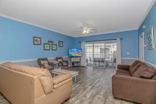 Spacious 2 bed 2 bath Golf Course Condo - Perfect for 6-8 Guests! Magnolia North Unit 201 - 8