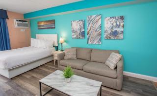 Direct Oceanfront Sea Mist Resort 21105 - 5