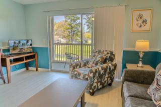 2nd Floor Condo Sleeps 4 1 bed 1 bath Waterway Village 1E - 4