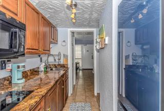 Newly Renovated- Oceanfront 1 Bedroom Suite- Sand Dunes 2726 - 5