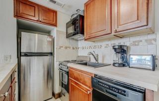 Breathtaking Ocean View 1 Bedroom Queen Suite! Meridian Plaza 707 - Perfect for 4 guests! - 3