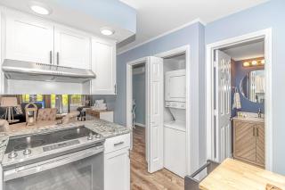Fully Renovated First Floor Condo! Cypress Bay J-2 - 1