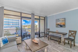 Immaculate Ocean View King Suite!- Grande Cayman Resort Unit 437 - Sleeps 4 Guests! - 6