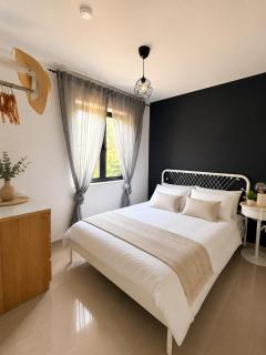 Vacation home with garden - 1