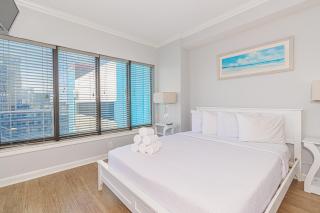 Ocean View 2 Bedroom Apartment with Great Views! Palace Resort 413 - 1
