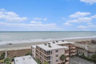 Malibu Pointe Beach Club 606 - Across The Street From The Ocean! Sleeps 12 guests! - 6