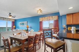 Malibu Pointe Beach Club 606 - Across The Street From The Ocean! Sleeps 12 guests! - 1