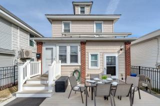The Beach Box Comfort Convenience and Charm - 5
