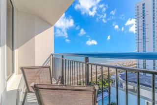 Newly Renovated King Suite-Ocean Views! Boardwalk 1140 - 1