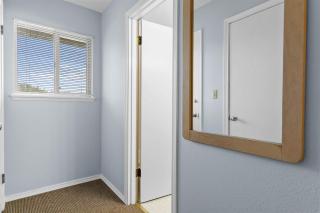 Pet-Friendly Hotel Room for 4 - Pool and Hot Tub - 4