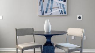 Landing Stylish 1BD Yoga Studio Pool - 2