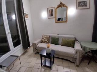 Gorgeous appartement,gare Montparnasse 1 minute,5 minute Eiffel tour and Louvre meusm ,amusing place - 1