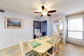 Sea Terrace 808 - 2