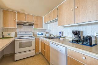 9400 Unit 1608 - 4
