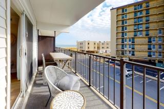 Silver Shell North 302 - 9
