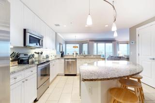 Gateway Grand 301 - 2
