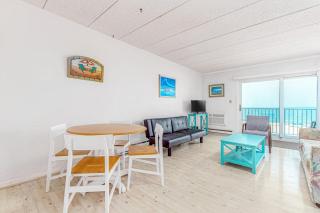 Barefoot Country 303 - 8