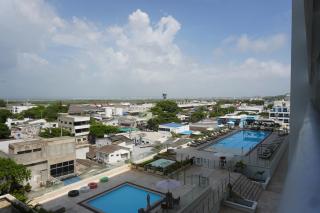 Luxury Viewpoint from your LOFT near the airport - 1
