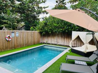 Wynwood/Design District TH w/heated Pool - 4