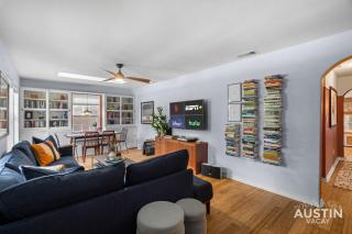 Stay and Explore E Austin in Style 2BR 1BA Bungalow w Fire Pit by Austin Vacay - 0