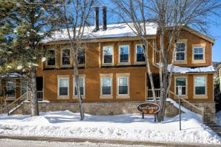 3BR in Park Ave Condo Walk to Main St and Ski Lift - 1