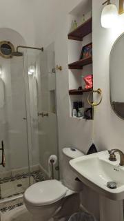 Old City 2-bedroom 2-bath apartment - 0