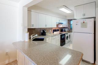 English Towers 407 - 2