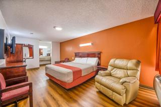 Hillcrest Inn & Suites Ozona - Ozona - 1