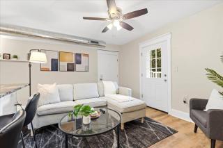 Cozy 2BR Apt Stay Near Frick Park and Downtown - 6