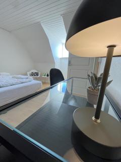 Cozy Bright Double Room 8 Free Parking - 5