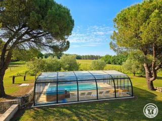 Maison avec piscine, animaux admis - 12 pers. - FR-1-616-585 - 9