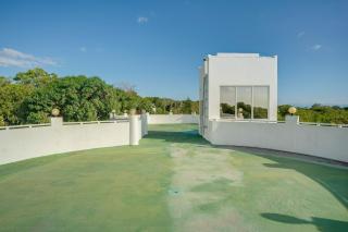 6 BR Villa with Beach Access in Calatagan up to 40 - 7