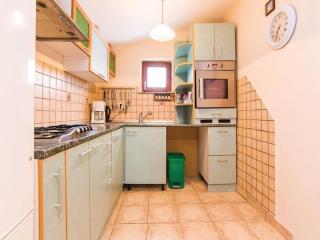 Serene Holiday Home in Vir near Sea - 4