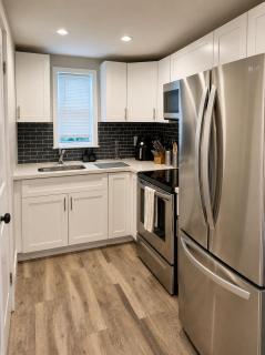 Modern 2BR Free Parking Near Brickell - 1