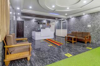 Townhouse OAK SRK White Inn Near Ragigudda Sri Prasanna Anjaneyaswamy Temple - 3