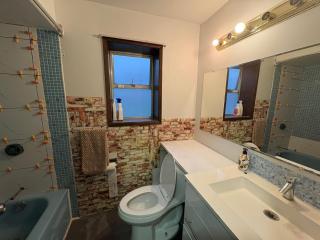 Vancouver Guesthouse Near BC Place & Airport - Free Parking - 5